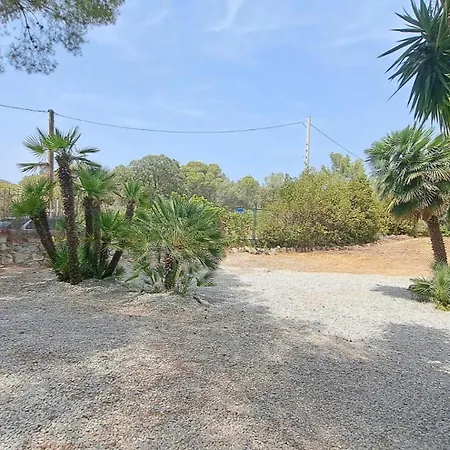 Casa Con Gran Piscina A 10min De Sitges Pousada Canyelles (Catalonia)