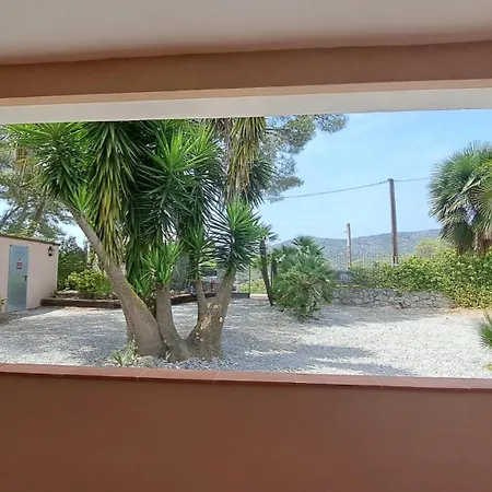 Casa Con Gran Piscina A 10min De Sitges Canyelles (Catalonia)